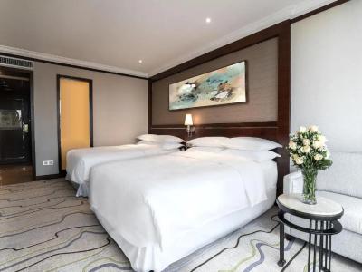 Sheraton Nanjing Kingsley & Towers - 179