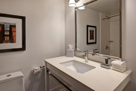 Four Points by Sheraton - 55