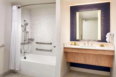 Mdr Marina Del Rey- a Doubletree By Hilton - 88