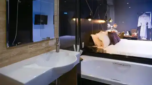 Ratchada Boutique - 9
