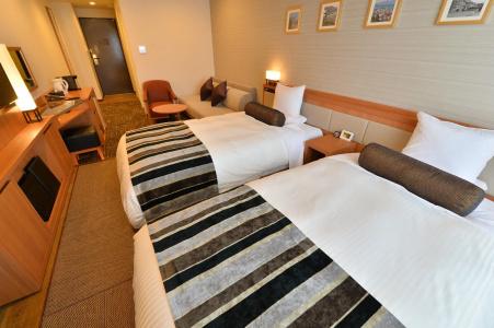 Hakodate Kokusai - 79