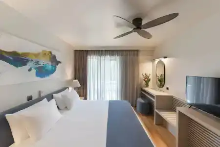 Blazer Suites - 44