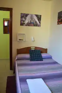 Pension - 8