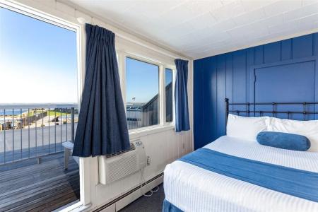 Provincetown Inn - 35