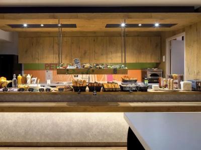 Ibis Budget Montpellier Centre Millenaire - - 13