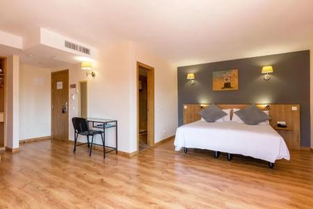 Santa Ponsa Pins - 125