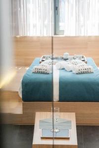 Athens Lodge - 33