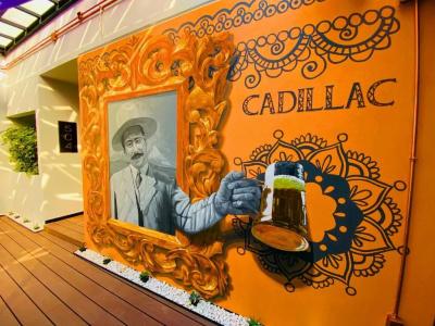 Cadillac Boutique - 33