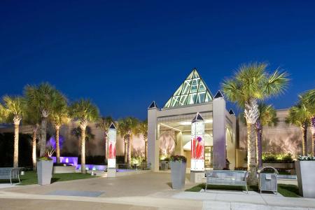 Hilton Palm Beach Airport - 27
