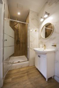 Central Dayflat - 114