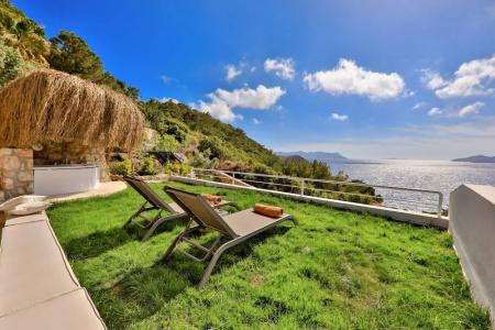 Villa Kale Suites with heated pool in winter - 81