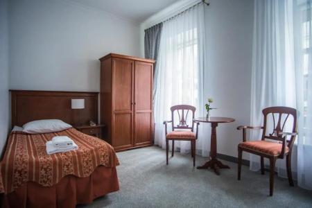 Pod Złotą Różą - 29