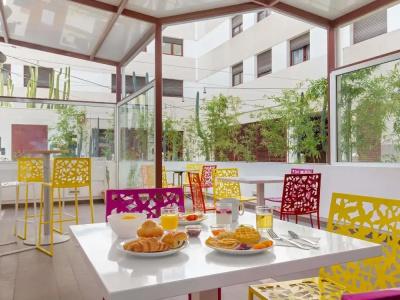 Novotel Suites Perpignan Centre - 86