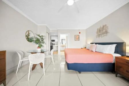 Boca Plaza - 151