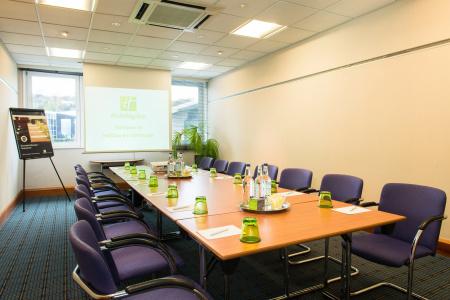 Holiday Inn Edinburgh Zoo, An Ihg - 35