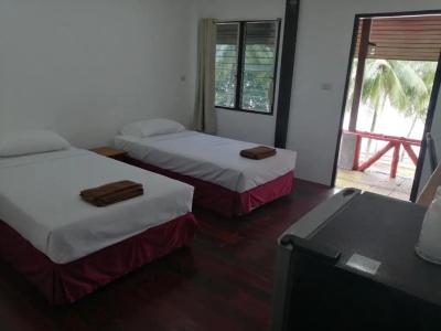 Jansom Beach Resort - 34