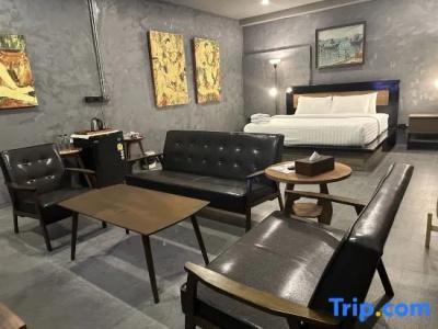 Premier Hostel Chiang Mai - 61