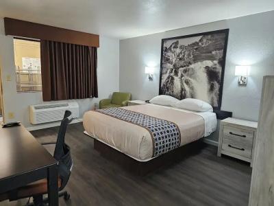 Canyon Inn - 5