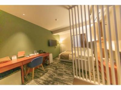 Place Ascot - 70