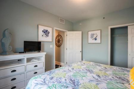 Laketown Wharf by Collection - 28