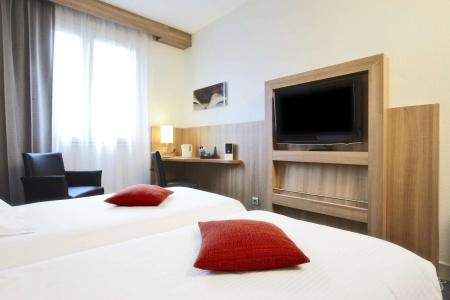 Kyriad Tours Centre - 75