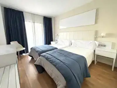 Melina - 9