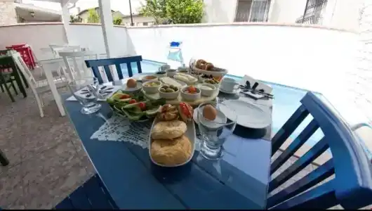 Zübeyde Hanım Alaçatı - 16