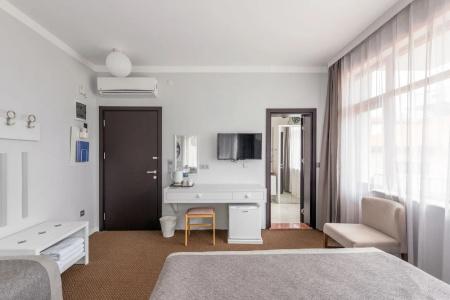 Delight Deluxe & Spa - 35
