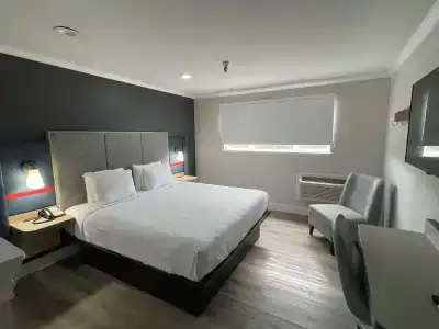 Roy Inn & Suites -Sacramento Midtown - 60