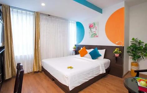 Sunrise Central - 202