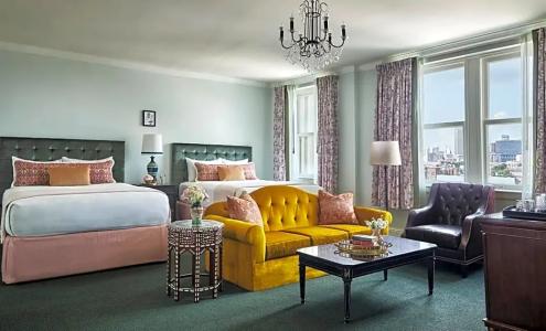 Pontchartrain St. Charles Avenue - 22