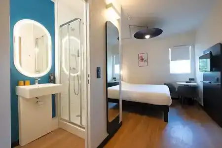 ibis Perpignan Sud Saint Charles - 57