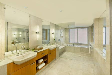 The Ritz-Carlton, Dubai International Financial Centre - 20
