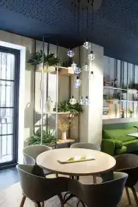 Atocha Madrid, Tapestry Collection by Hilton - 47