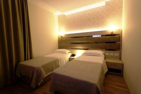 Capital Tirana Bruçi - 3