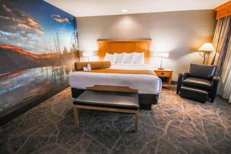 Best Western Plus Grantree Inn - 101