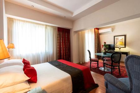 Best Western Plus Embassy - 54
