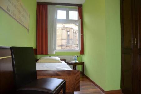 am Wilhelmsplatz - 38