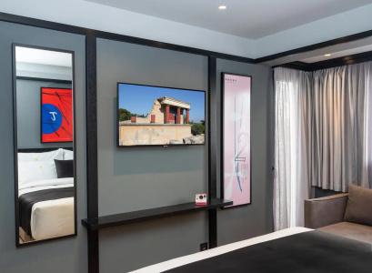 3 Pines Design Living - 23