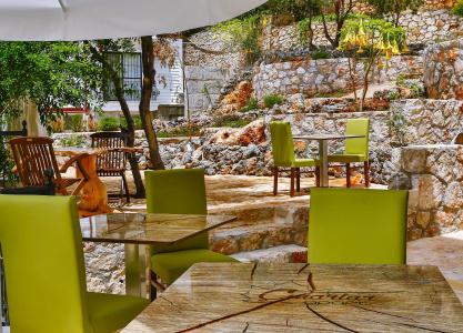 Kaş, merkezde, denize yakın, balkonlu, konforlu apart daireler - 14