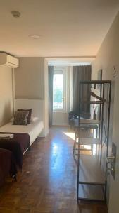 Somnio Hostels - 61