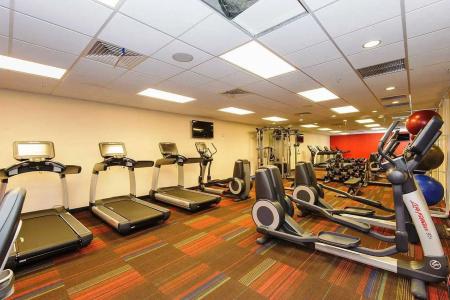 Courtyard by Marriott Times Square West - 24