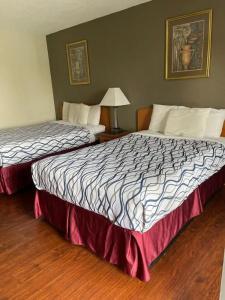 Bear Mount Inn & Suites - 32