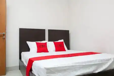 RedDoorz @ Babakan Jeruk - 1
