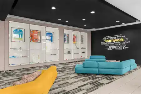 Park Inn By Radisson Budapest - 11
