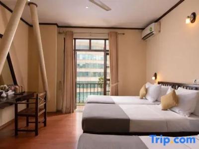 Ceylon City,Colombo - 51