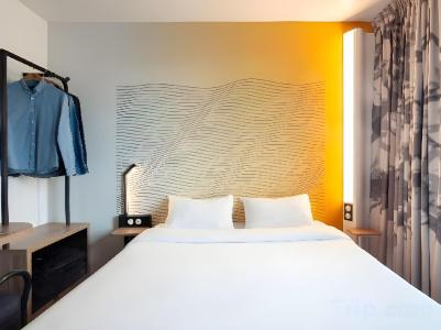b&b hôTel Paris Porte Des Lilas - 3