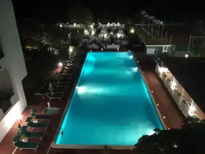 International Resort - 17