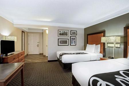 La Quinta by Wyndham Tucson Airport - 3