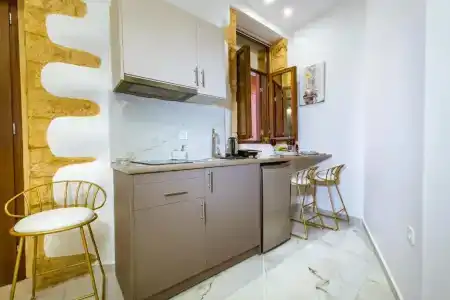 Konmari Boutique Suites - 18